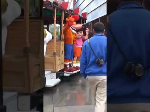 Universal Studios Shorts 