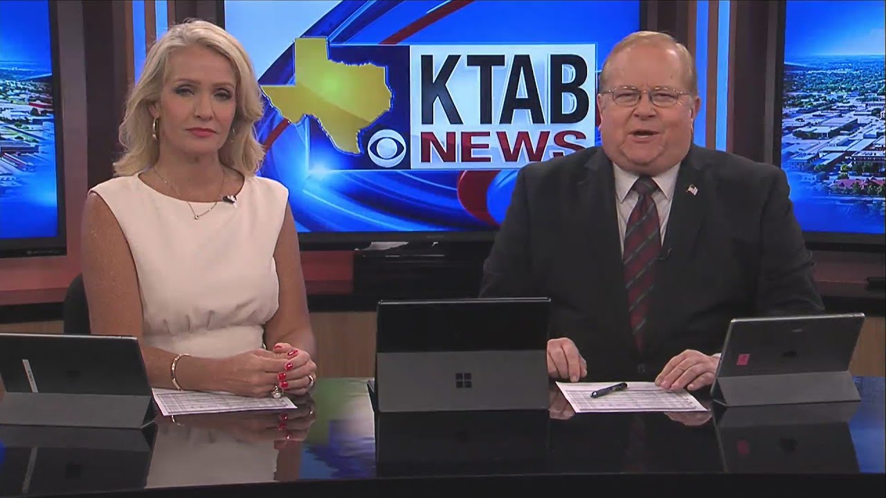 The voice of rodeo: Rodeo announcer soaks in future generation of rodeo stars