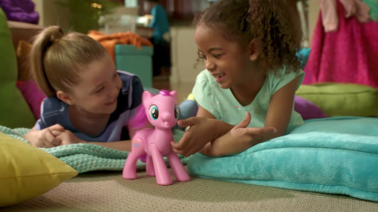 ⁣Hasbro- MLP Pinkie Pie Oh My Giggles House