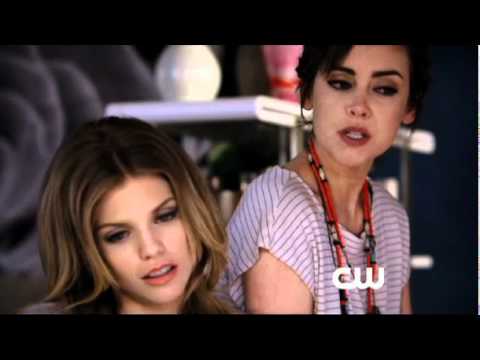 90210 - 3.17 - Blue Naomi - Extended Promo