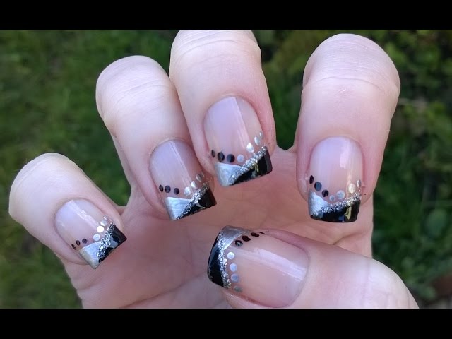 THE NEW FAD IN CITY: TRENDY NAIL DESIGNS - OrissaPOST