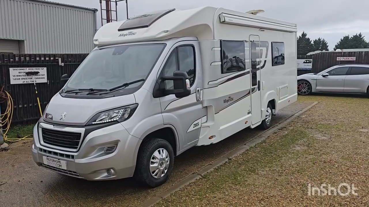 2017 Elddis Majestic 285