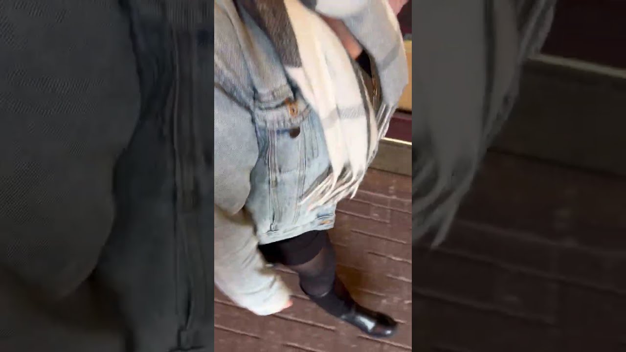 #kneehighboots #shortskirt #skirt walk around town 