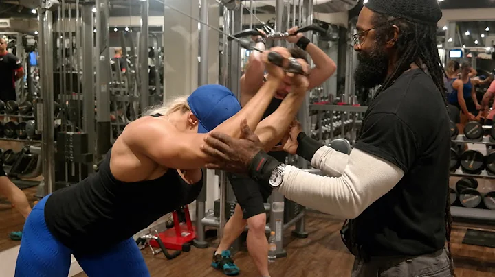 Academia Body Sports - Patricia Mello e Charles Gl...