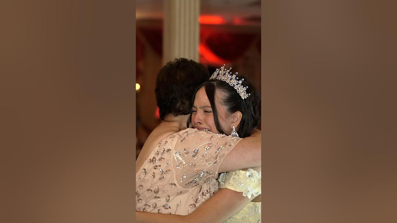 Amor de madre ❤️ La mama con su hija la quinceañera #quinceañera Amor de madre ❤️ La mama con su hija la quinceañera #quinceañera