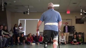 Therapy in Motion: UNE