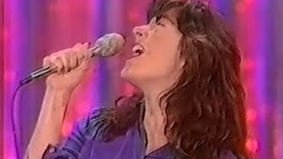 Laura Branigan - First Gloria US TV Performance (1982) Resimi