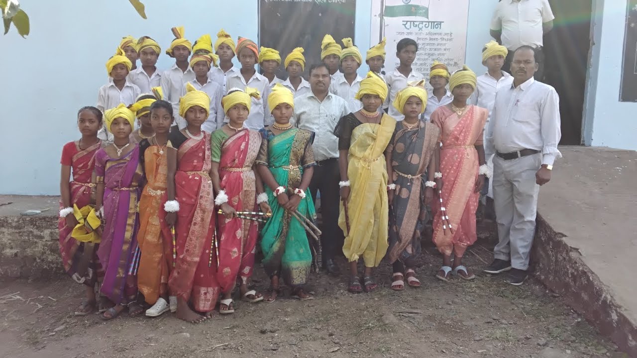 तर हर नाना तराना को नाना (शैला डांस) माध्यमिक विद्यालय उमरिया मंडला 