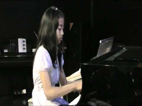 Concert 2010 by Kiani Aina Purnawan, Grade 7 SMPN ...