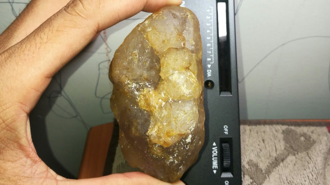 Very big rough yellow diamonds 