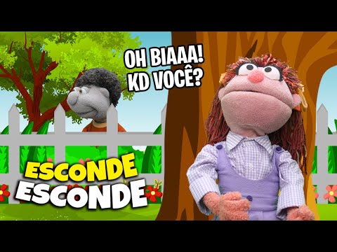 Bia e João brincam de Esconde-Esconde