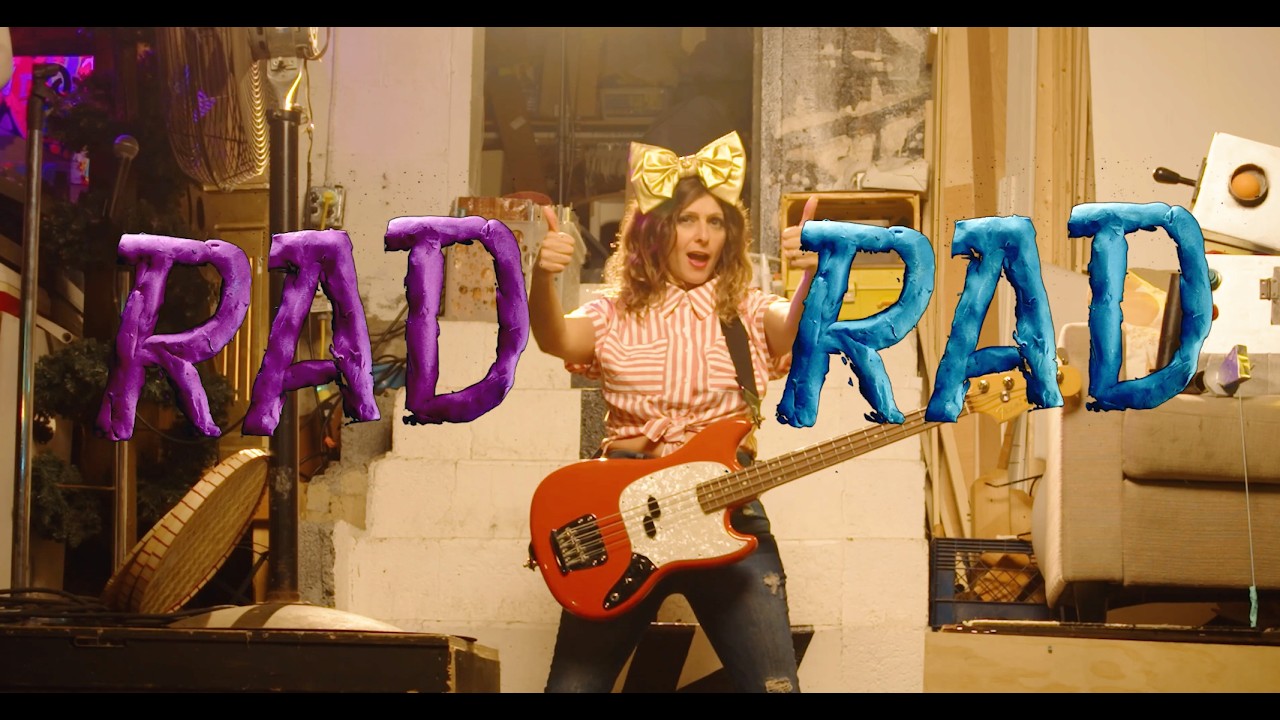 Obejrzyj Play Date - "Super Rad" (Music Video) w YouTube Obejrzyj Play Date - "Super Rad" (Music Video) w YouTube