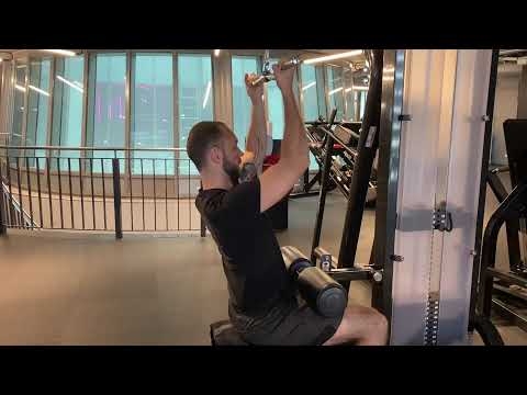 Lat Pull down, semi supinated shoulder width grip