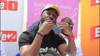 WHY DO YOU SMELL IN YOUR MOUTH,WHY DON'T YOU WASHBEBE COOL ATTACKED HIS FELLOW ARTIST.