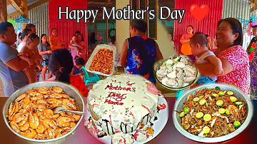 Simple Celebration For Mother's Day In The Village