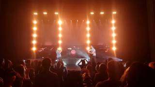 Video thumbnail of "Alessia Cara - Stone feat Nathan Sykes (LIVE in Boston)"