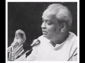 Capture de la vidéo Pandit Kumar Gandharva's  Interview About His Music.