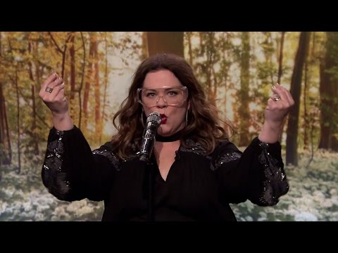 Melissa McCarthy Epic & Messy Lip Sync Battle w/ Jimmy Fallon