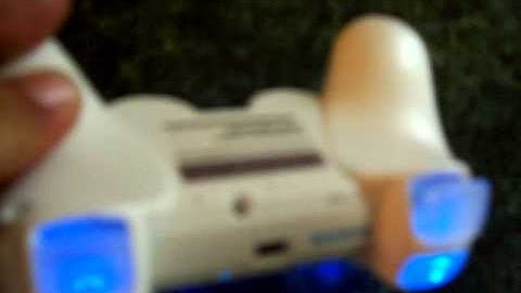White Dualshock 3 controller with Blue LED