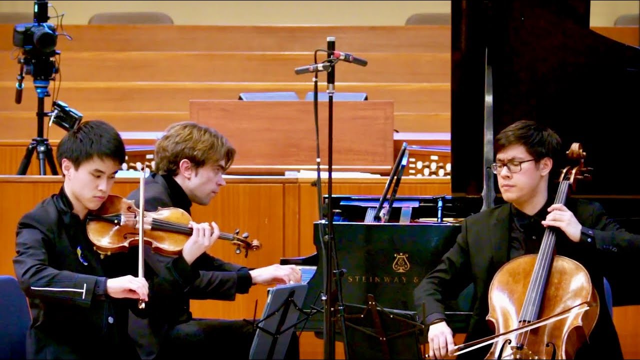 пианист габриэль такчино. даниил рудаков пианист. рахманинов скрипка слушать. максим скрипка москва. даниил свидлер пианист.