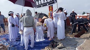 Buổi Đưa Tiễn Nơi Cực Lạc