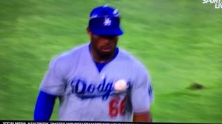 Puig Diving Catch Vs Padres