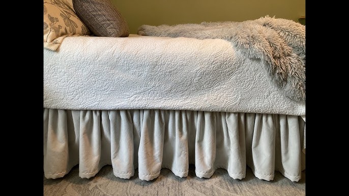 Easy DIY Dust Ruffle/Bed Skirt Tutorial 