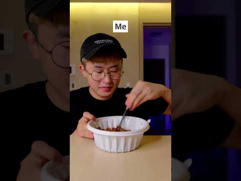 How to eat jjajangmyeon