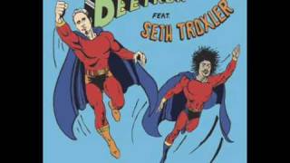 Deetron &amp; Seth Troxler - Sing