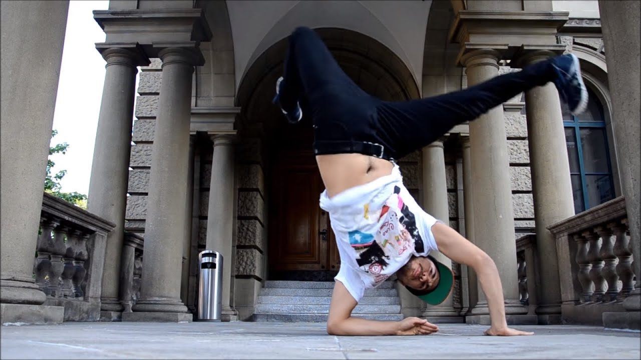 Dancing at ETH Zürich | Glitch Hop | Bboy Degi, Zar and iGlitch - YouTube