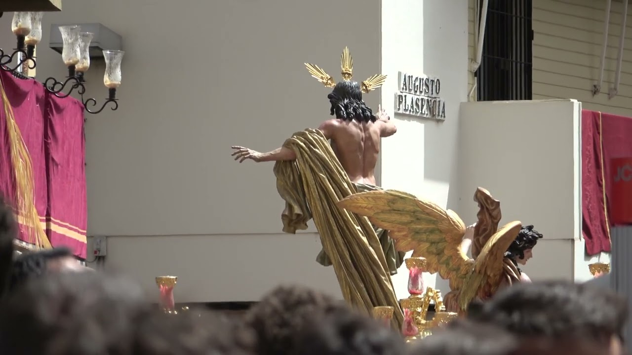 Domingo de Resurrección 2023 - Hermandad del Resucitado en la Cuesta del Rosario