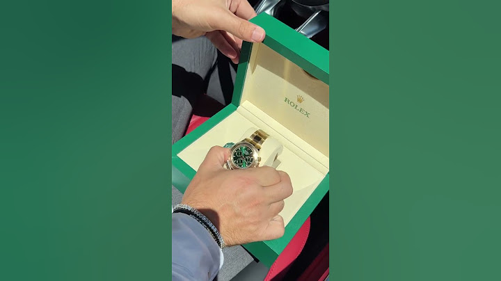 Unboxing Rolex Cosmograph Daytona In 18k Yellow Gold with Green Dial