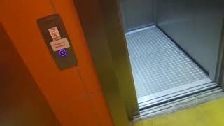 Bn Tk Evolution Blue Mrl Trac. El. At Borovskoe Highway Metro Station, Novo-Peredelkino In Moscow, R