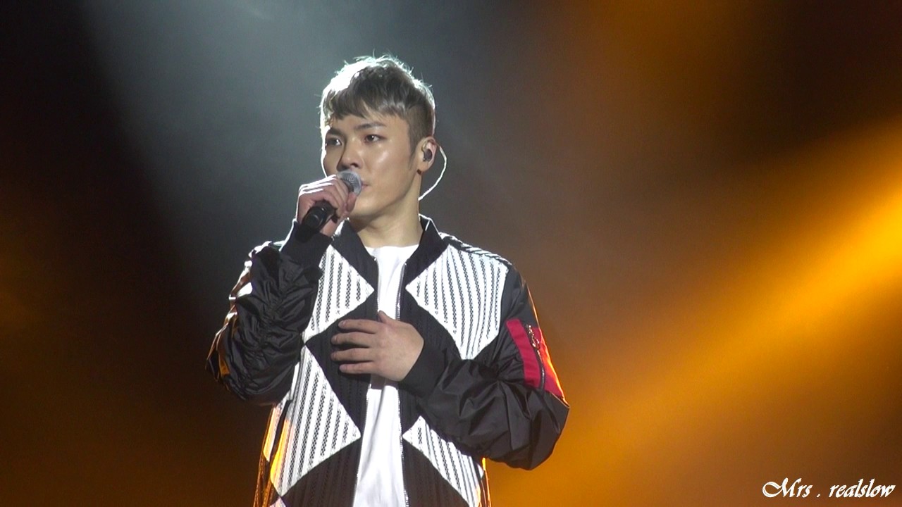 161217 온에어 서울콘서트 휘성(wheesung) - 부모님영상편지 + 가족사진