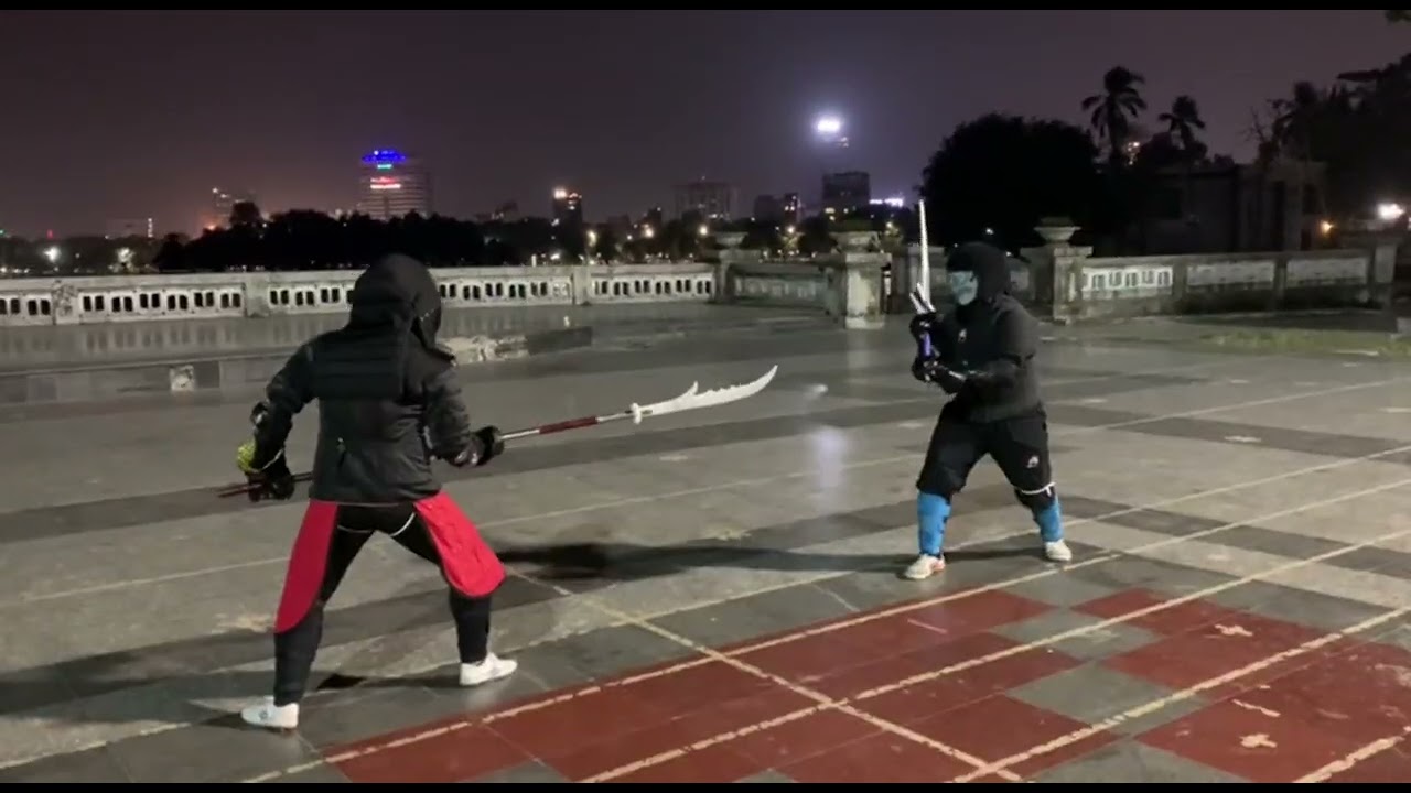 Guan Dao (Guan Yu's Dragon Glaive) vs  Zweihander