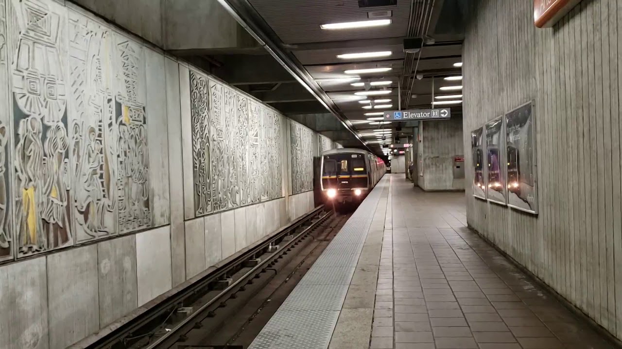 MARTA: Doraville bound CQ310 train @ Arts Center