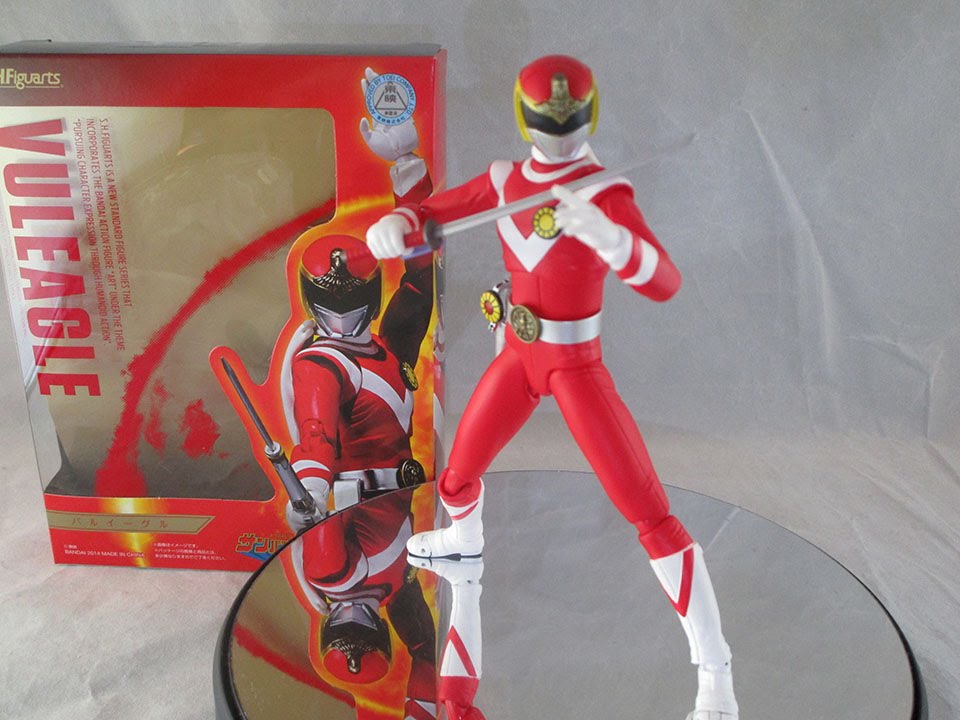 S.H.Figuarts Vul Eagle Review - YouTube