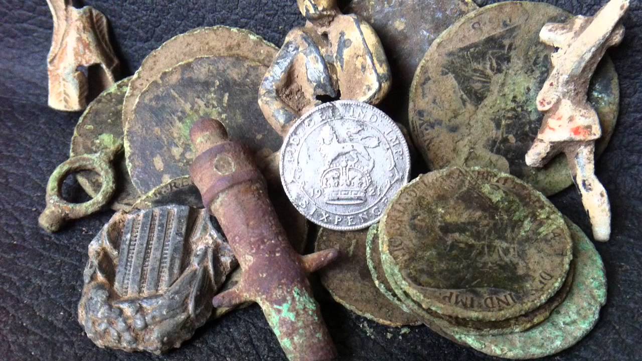 Metal Detecting Liverpool UK145. Back On Track & 1st Hammered Of 2016