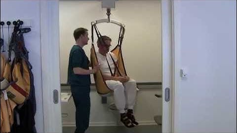 Guldmann Ceiling Lift: BasicBasic to toilet