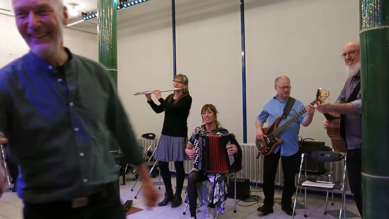 Mettes Firtur + Firtur fra Vindinge (DK) / Tanja & Co. i Metronomen