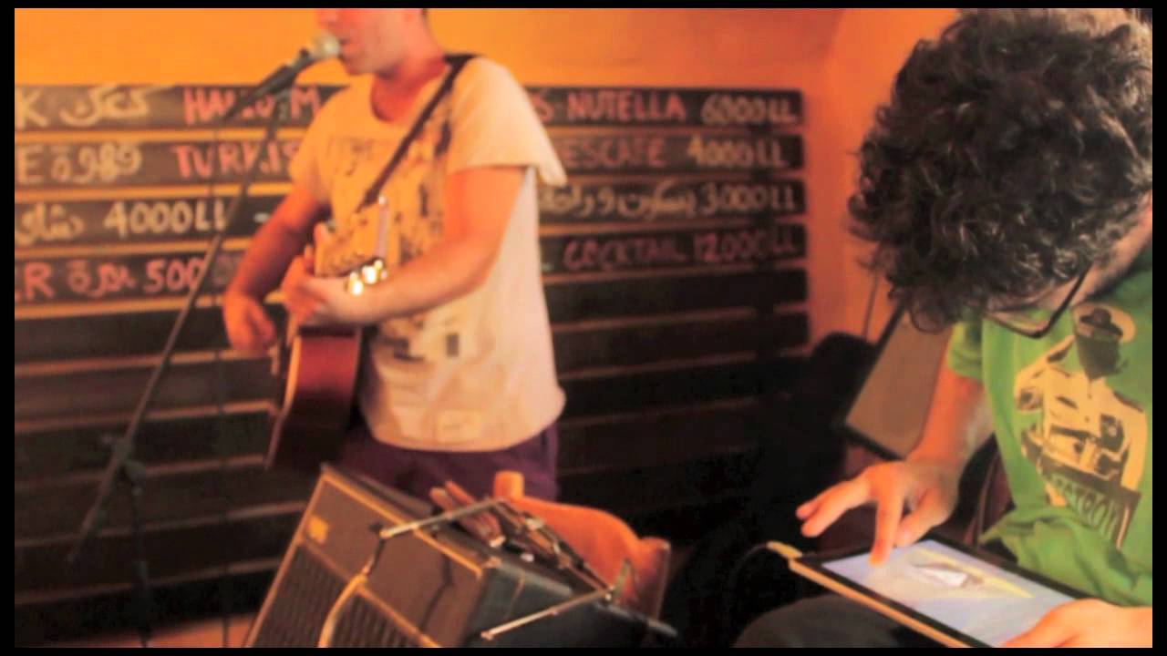 Monster Song - THE INCOMPETENTS go acoustic at Tarek Booze