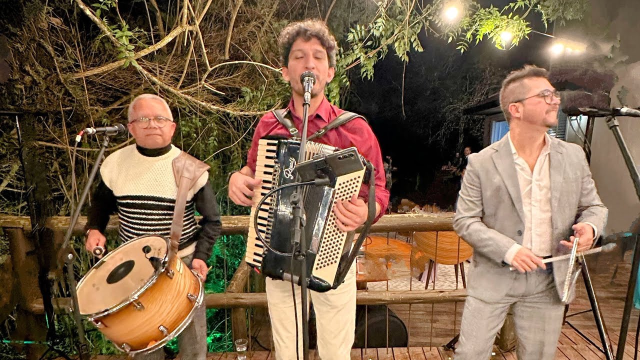 Trio forró tradicional