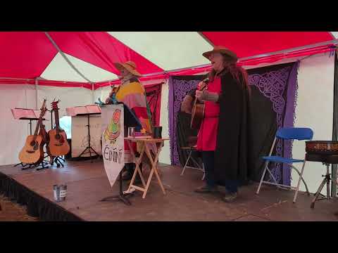 Éiníní at the 2025 Medieval Fair - Uncle Rat