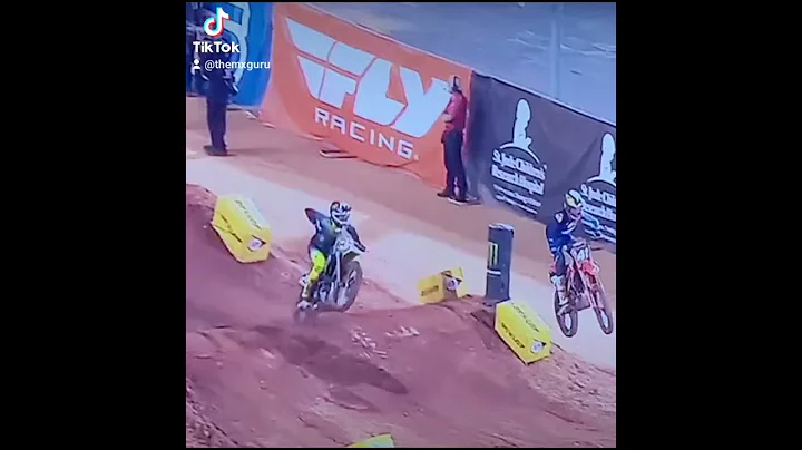 Cameron McAdoos crash at Atlanta 2 Supercross 2021