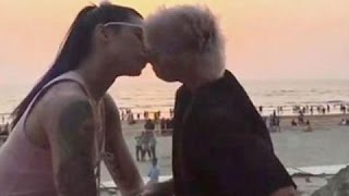 Vj Bani & Sapna Bhavnanis Spotted Kissing...