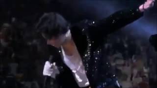 8 Manias de Michael Jackson nos Shows.