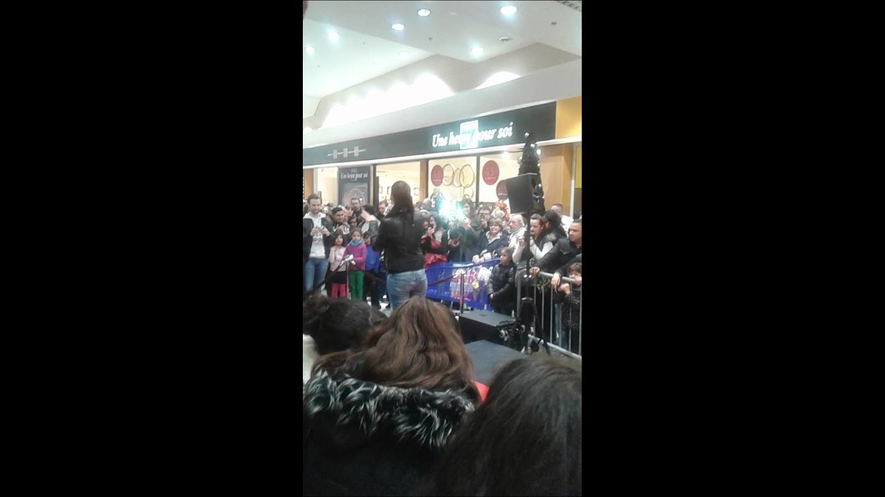 Kenza Farah à Fameck (26/11/14)