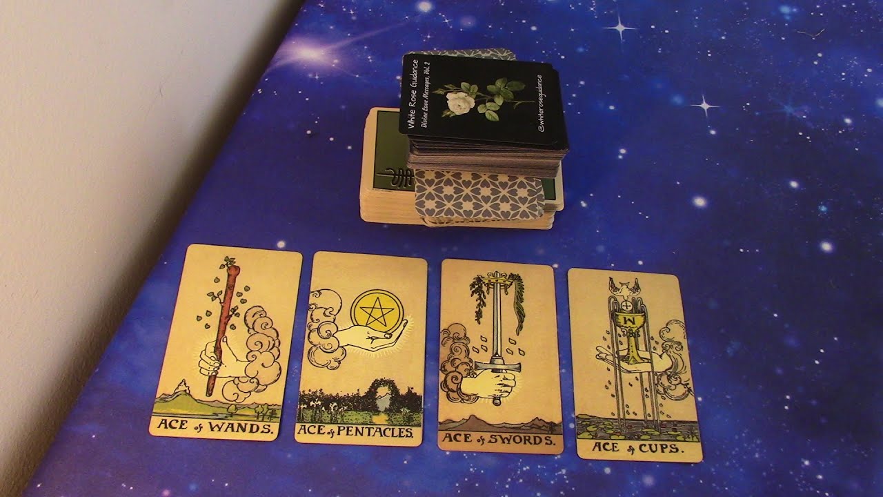 DESTE SEÇ: AKLIMDAKİ KİŞİ Hakkımda ne hissediyor ve düşünüyor? Ne söylemek isterdi? Tarotun mesajı