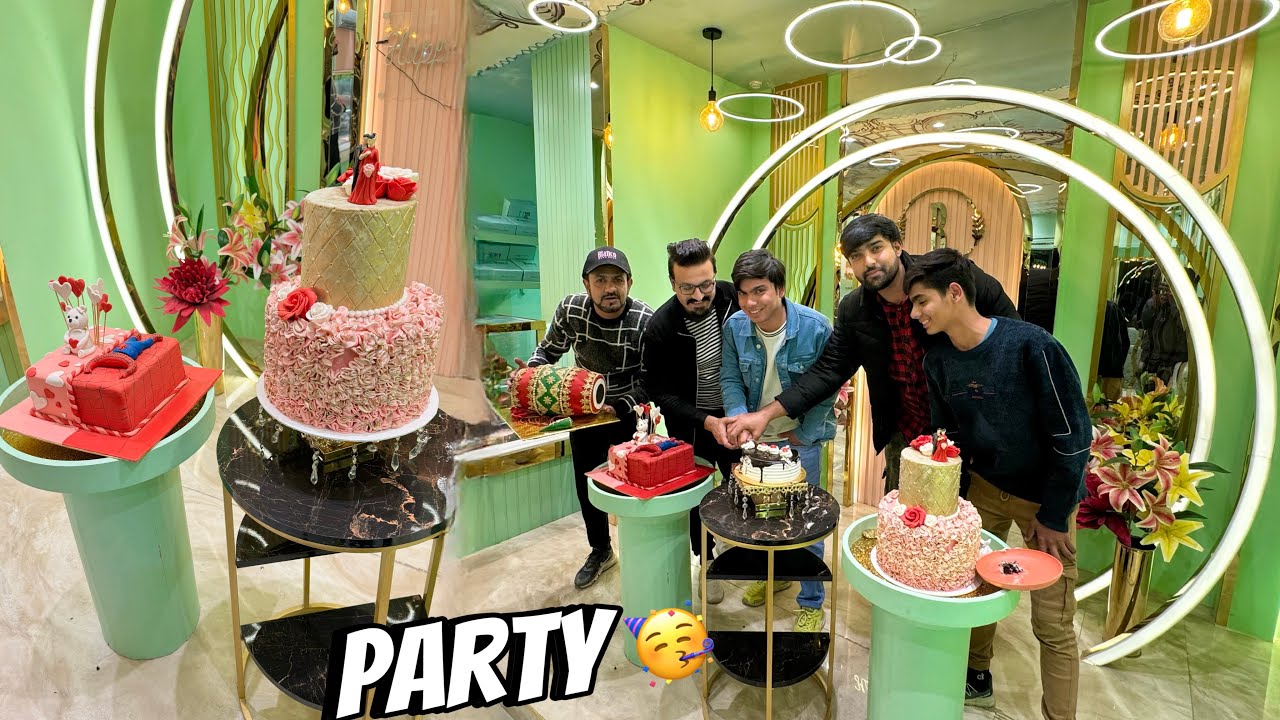 500K Subscribers Ki Party Celebration 🥳