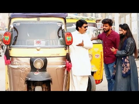 Sheikh Raksha Driver Auto raksha driver prank in Pakistan by meer Baloch - YouTube